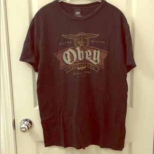 OBEY T-SHIRT